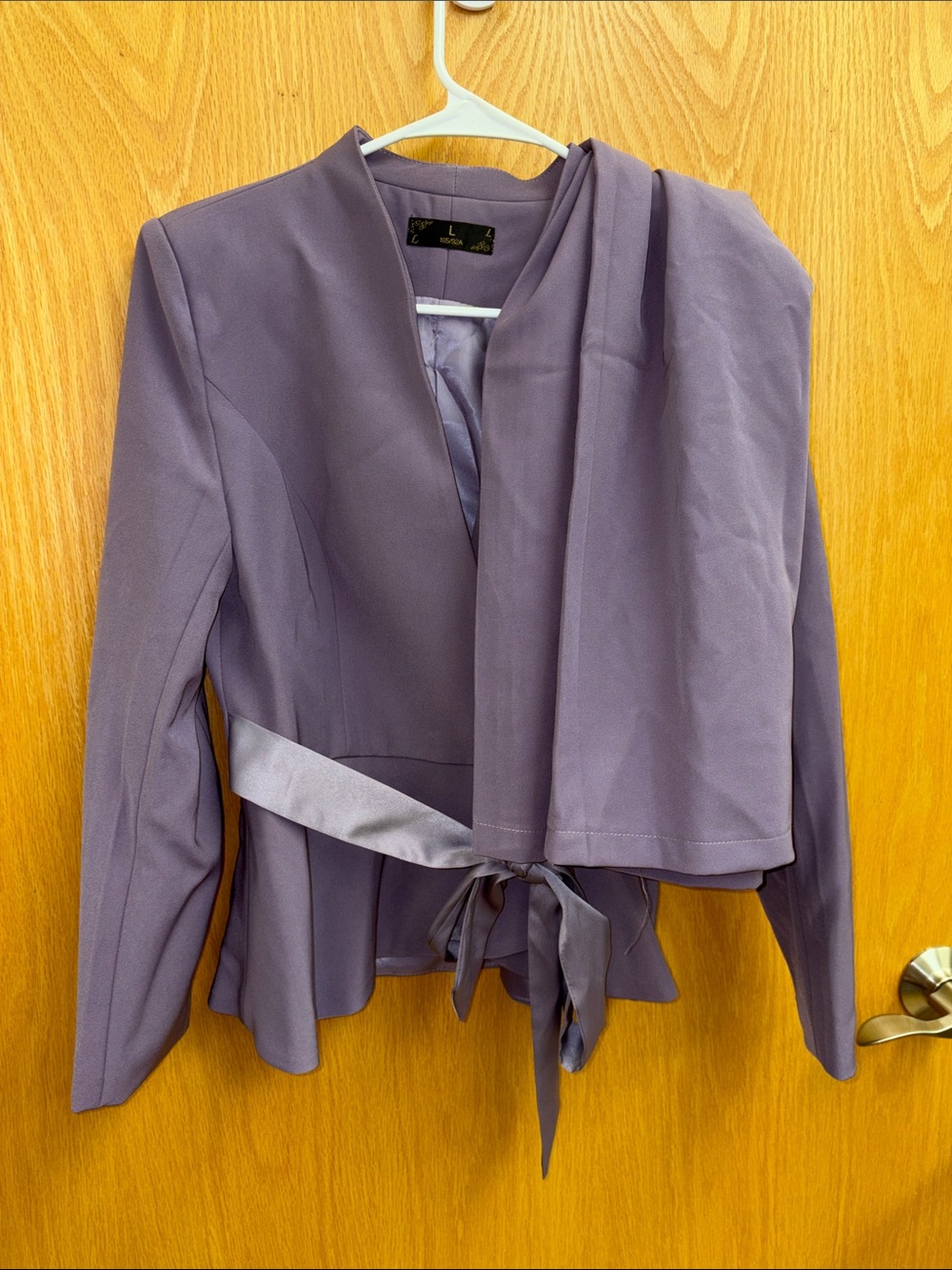 Elegant Women's Lilac Wrap Jacket with Tie Belt / Pencil Skirt